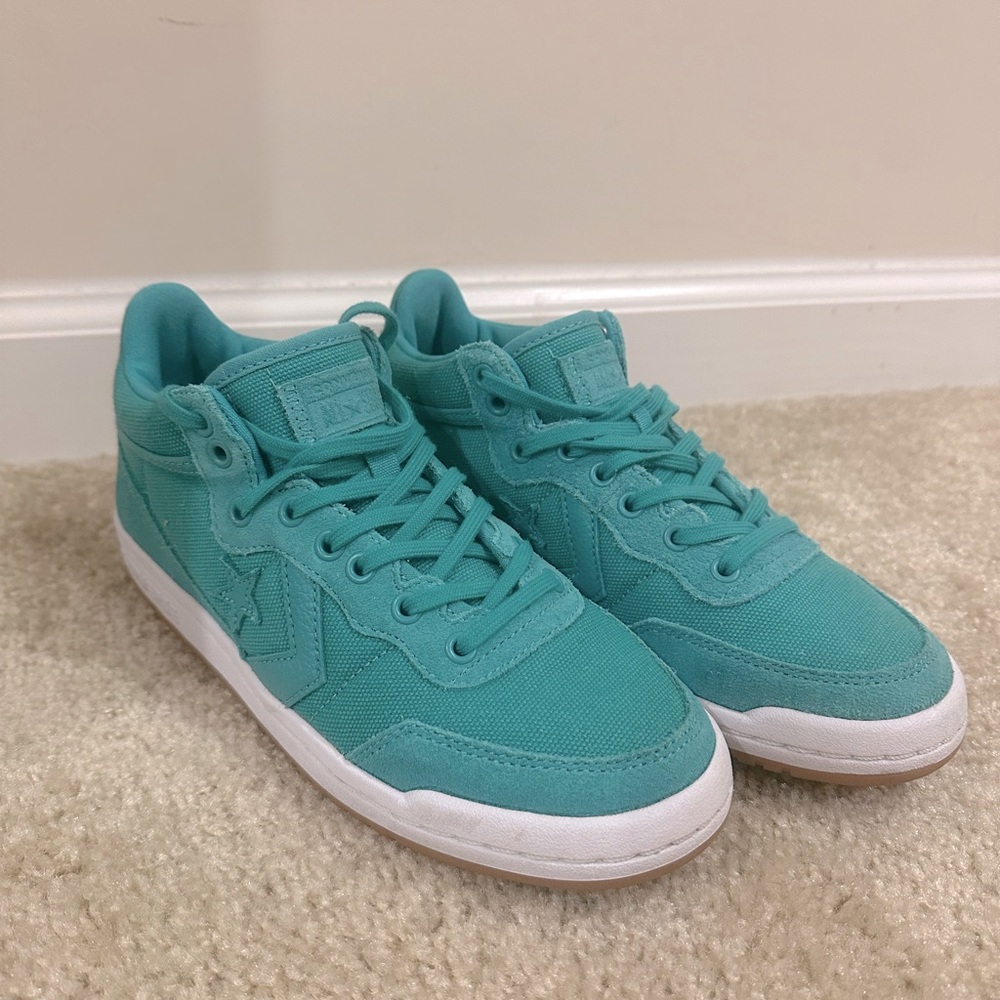 CONVERSE FASTBREAK PRO MID TOP SNEAKERS